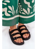 Dámské Pantofle S Pásky A Přezkami Černé model 21687468 - Boto Dámské Pantofle S Pásky A Přezkami Černé model 21687468 - Boto