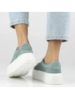 Dámské kožené polobotky ažurové zelené model 22116561 - FILIPPO