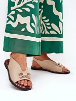 Sandály Na Ploché Podpatky S Dekorací Eko Kůže Béžové Tillireta