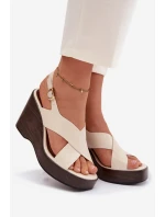 Dámské sandály z eko kůže na platformě Béžové model 21937453 - Boto