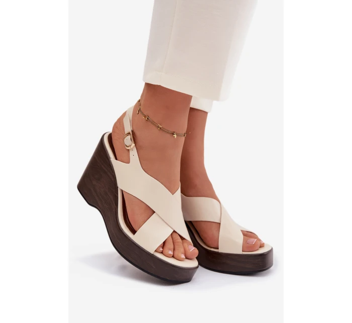 Dámské sandály z eko kůže na platformě Béžové model 21937453 - Boto