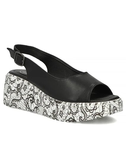 Dámské kožené sandály na platformě černé Filippo DS7580