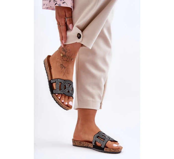 Dámské Křupky Zdobené Čepicemi Černé Evelins Dámské Křupky Zdobené Čepicemi Černé Evelins