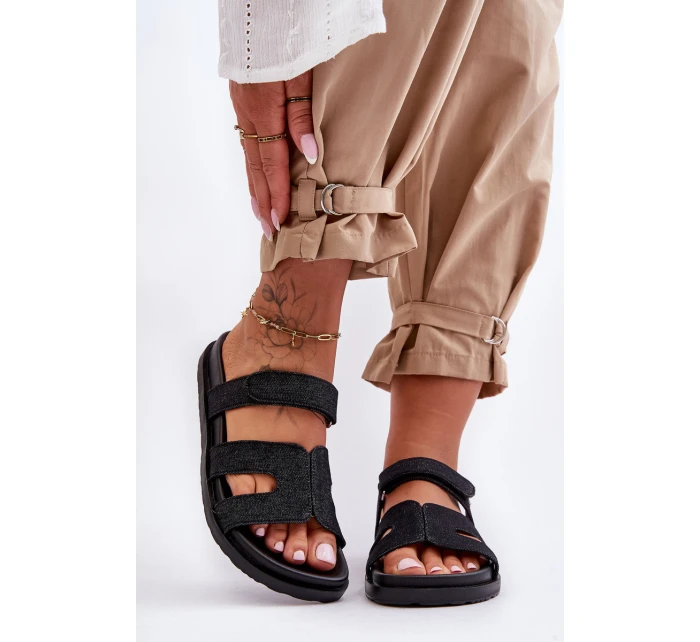 Dámské látkové sandály na zip černé model 21628607 - Boto Dámské látkové sandály na zip černé model 21628607 - Boto