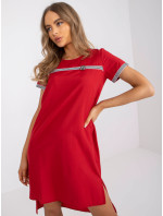 Dámské šaty LK SK model 17434172 červená - FPrice