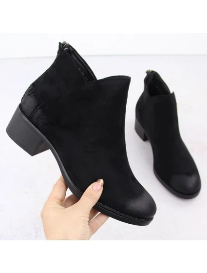 Dámské boty na bloku zateplené černé Potocki 12472 Dámské boty na bloku zateplené černé Potocki 12472