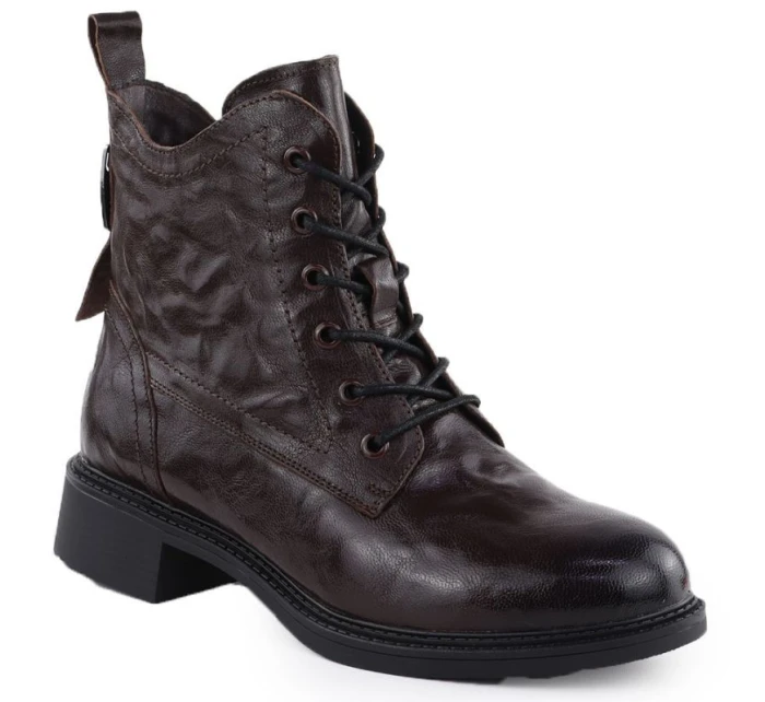 Dámské zateplené kožené boty brown dámské model 21905169 - VINCEZA Dámské zateplené kožené boty brown dámské model 21905169 - VINCEZA