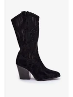 Dámské perforované kozačky ve stylu kovbojek na sloupkovém podpatku S.Barski – černé, eko kůže Dámské perforované kozačky ve stylu kovbojek na sloupkovém podpatku S.Barski – černé, eko kůže