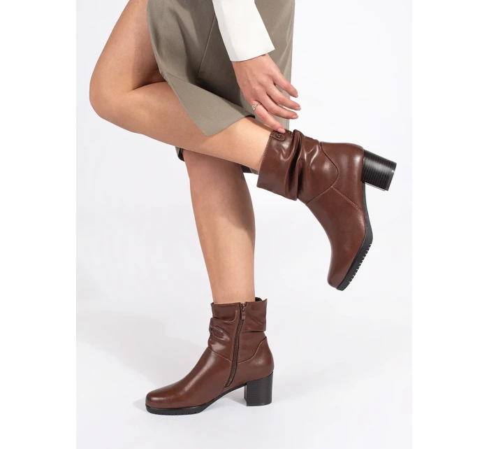 Módní  kotníčkové boty hnědé dámské płaski