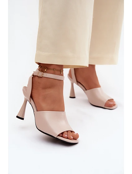 Dámské sandály na podpatku Vinceza 62297 Béžové