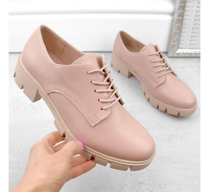 W růžová model 22050666 - M. Daszyński W růžová model 22050666 - M. Daszyński