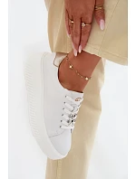 Kožené dámské tenisky na platformě s přezkou Vinceza 39973 Bílé Kožené dámské tenisky na platformě s přezkou Vinceza 39973 Bílé