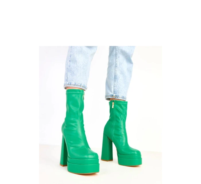 Boty na podpatku  model 217894 Solea