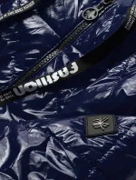 Tmavě modrá prošívaná bunda s kapucí (B9768) Tmavě modrá prošívaná bunda s kapucí (B9768)