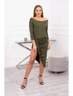 Asymetrické šaty s 3/4 rukávy v khaki barvě