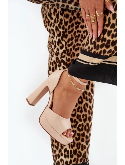 Dámské Sandály Na Podpatku A Platformě Eko Kožené Béžové model 21688872 - Boto Dámské Sandály Na Podpatku A Platformě Eko Kožené Béžové model 21688872 - Boto