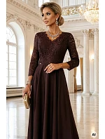 309-14 AMBER elegantní dlouhé krajkové šaty s výstřihem - čokoládové 309-14 AMBER elegantní dlouhé krajkové šaty s výstřihem - čokoládové