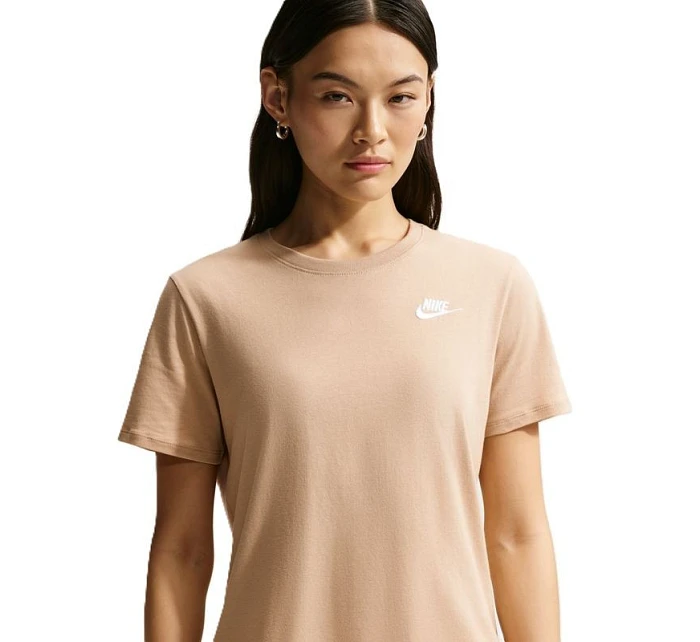 Dámské tričko Nike Sportswear Club Essentials DX7902-286 Dámské tričko Nike Sportswear Club Essentials DX7902-286