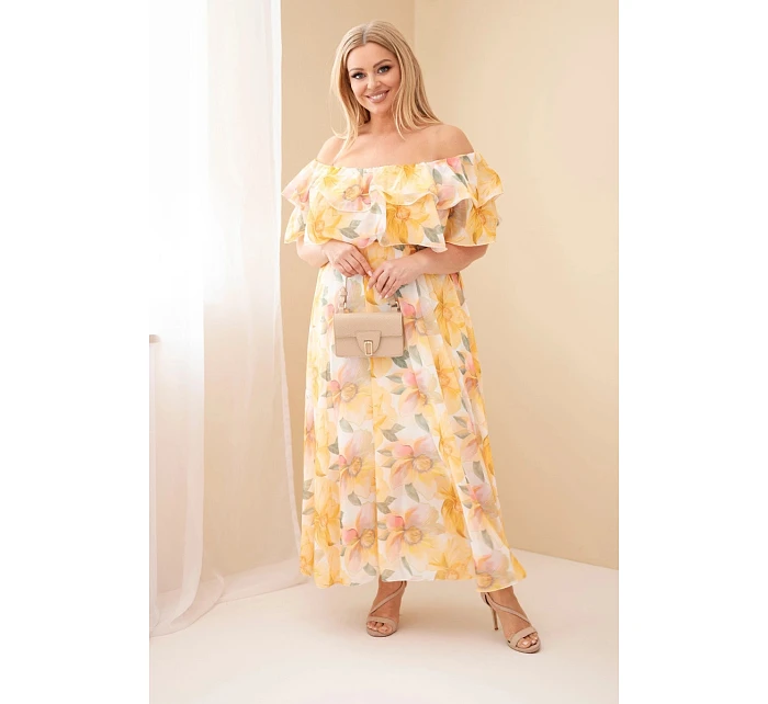 Dámské plus size maxi šaty s volánem typu off-shoulder a s elastickým pasem žlutá