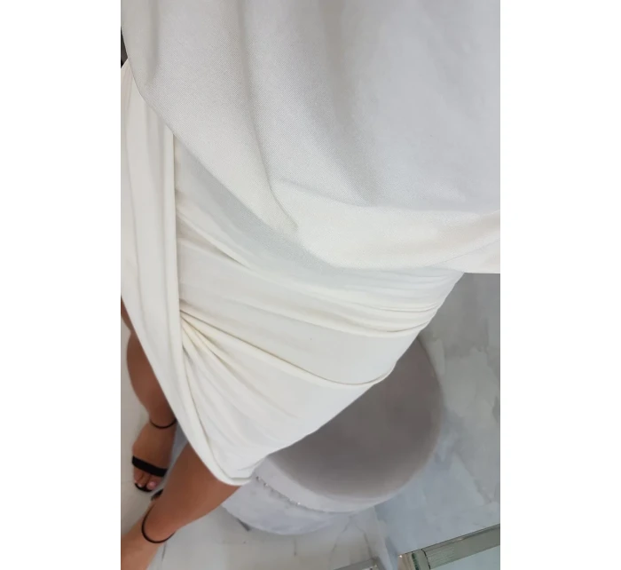 Asymetrické šaty v barvě ecru Asymetrické šaty v barvě ecru