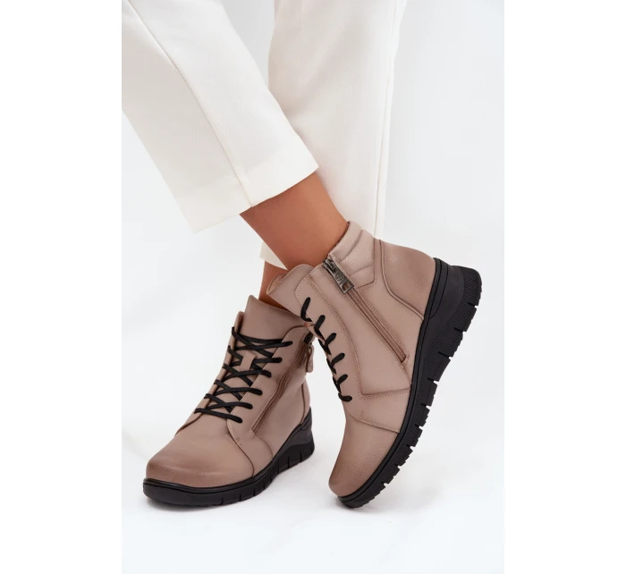 Kožené dámské kotníkové boty na platformě zateplené Vinceza 39963 béžové Kožené dámské kotníkové boty na platformě zateplené Vinceza 39963 béžové