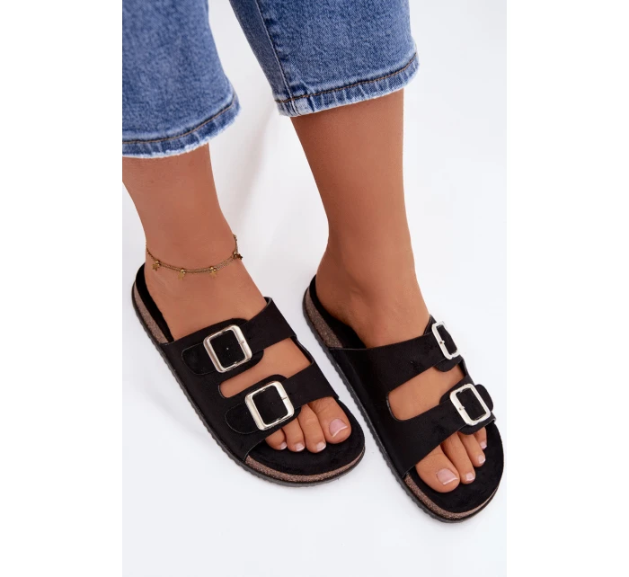 Dámské pantofle s přezkami Černé model 21943297 - Boto