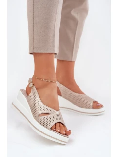 Bota na klínech model 213456 Step in style