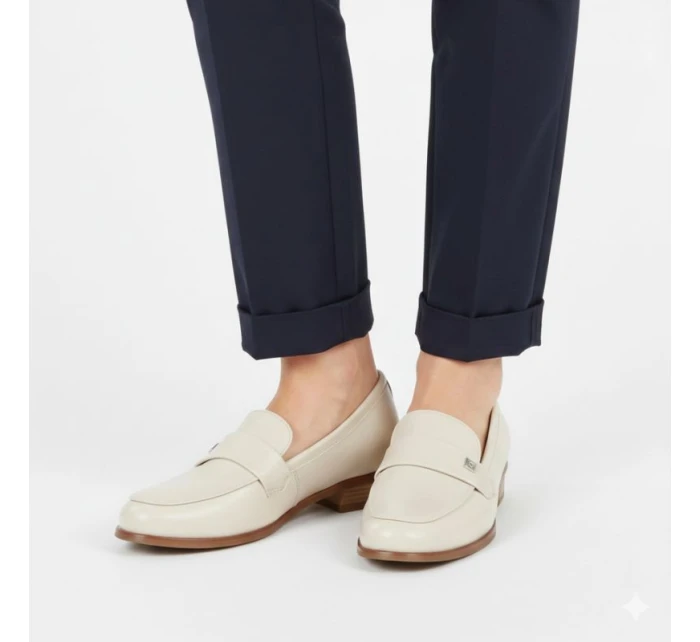 Dámské polobotky beige model 22015167 - Potocki