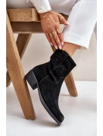 Semišové Kotníkové Boty Kovbojky Dámské Na Nízkém Podpatku Zateplené Sergio Leone Černé Semišové Kotníkové Boty Kovbojky Dámské Na Nízkém Podpatku Zateplené Sergio Leone Černé