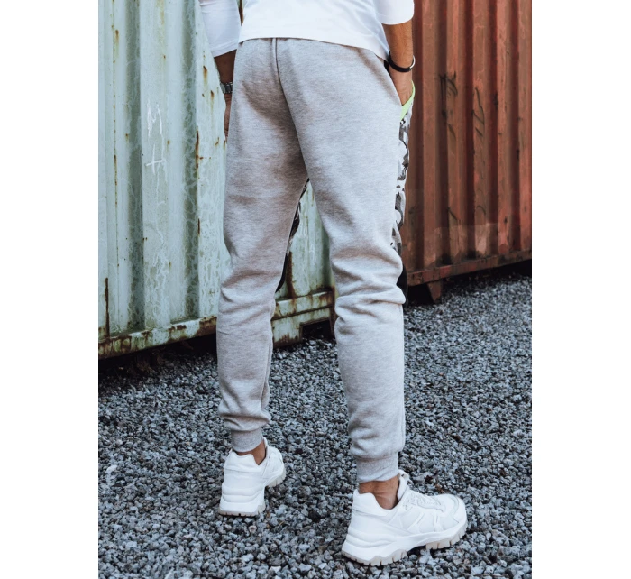 Pánské kamuflážní šedé tepláky FashionStreet UX4428