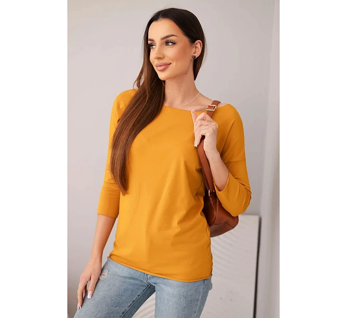 Dámská halenka s lodičkovým výstřihem hořčicová