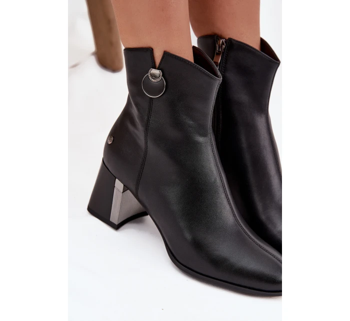 Zateplené kožené boty na podpatku Maciejka K7203-04 Černé
