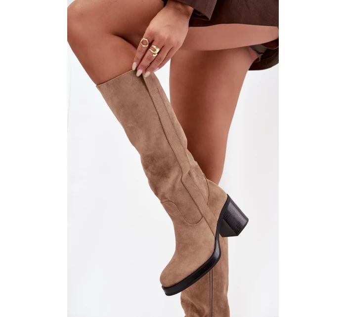 Dámské zimní kozačky s masivním béžové model 21715028 - Boto