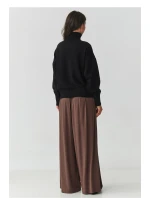 Rolák  model 217395 Makadamia