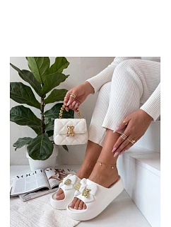 Klapky na platformě model 227252 Solea