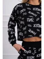 Sada s černými nápisy Sada s černými nápisy