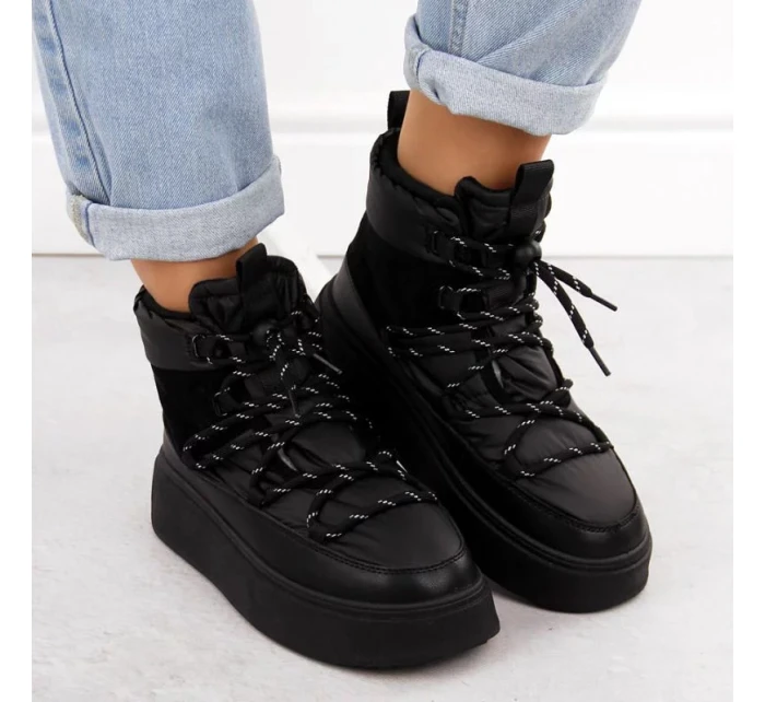 Dámské sněhové boty na pltform 24-72302BK / WOL280A Černá - Potocki