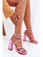 Dámské sandály na podpatku s pásky růžové model 21698669 - Boto Dámské sandály na podpatku s pásky růžové model 21698669 - Boto