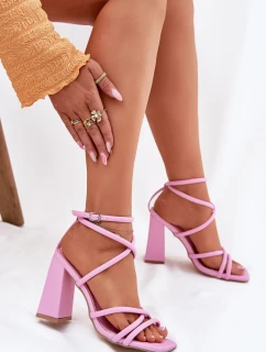 Dámské sandály na podpatku s pásky růžové model 21698669 - Boto
