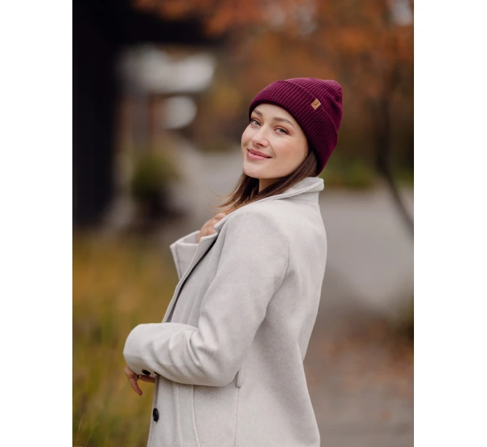 Unisex čepice Vuch Mysa Burgundy Unisex čepice Vuch Mysa Burgundy