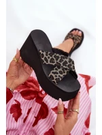 Dámské Klapky Na Klínu A Platformě Leopardí Černé model 21688200 - Boto Dámské Klapky Na Klínu A Platformě Leopardí Černé model 21688200 - Boto