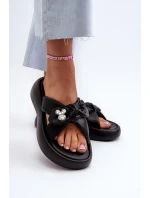 Dámské kožené sandály na platformě černé model 21658568 - Goe