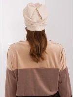 Czapka AT CZ model 18985096 jasny beżowy - FPrice Czapka AT CZ model 18985096 jasny beżowy - FPrice