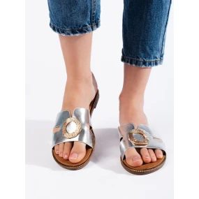 Moderní  sandály dámské stříbrné bez podpatku