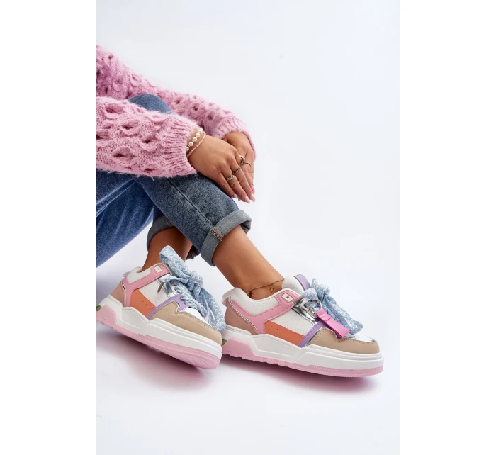 Dámské sportovní boty v model 21647640 - Boto Dámské sportovní boty v model 21647640 - Boto