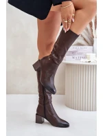 Zateplené kozačky na podpatku z eko kůže do  hnědé model 21675686 - Boto