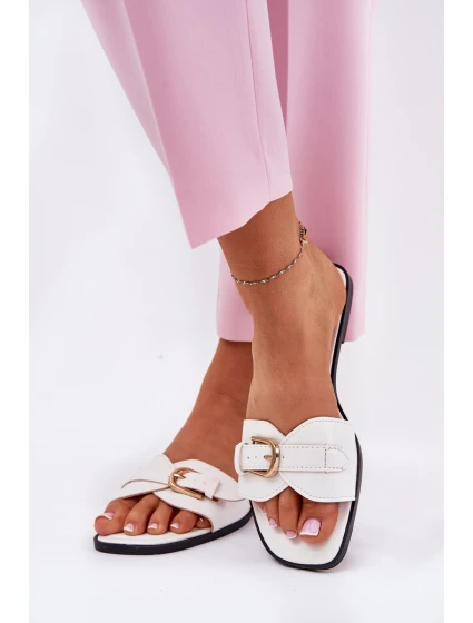 Ploché Dámské Pantofle Se Zlatou Přezkou Bílé model 21689698 - Boto Ploché Dámské Pantofle Se Zlatou Přezkou Bílé model 21689698 - Boto