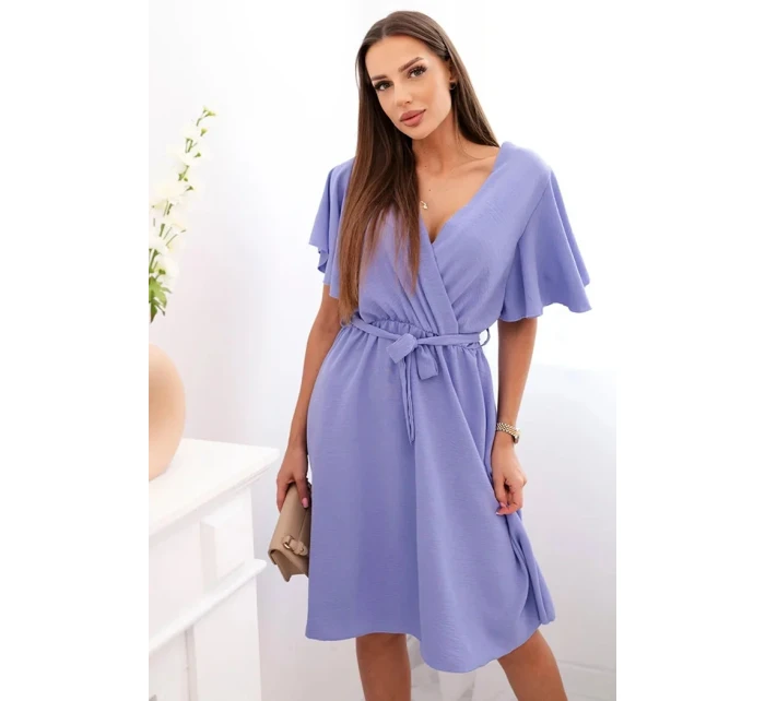 Šaty s model 21105600 výstřihem fialová - K-Fashion