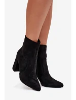 Zateplené dámské boty na podpatku z eko semiše černé model 21710237 - Boto Zateplené dámské boty na podpatku z eko semiše černé model 21710237 - Boto
