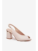Elegantní dámské sandály na podpatku model 22220785 světle béžové - Zazoo Elegantní dámské sandály na podpatku model 22220785 světle béžové - Zazoo